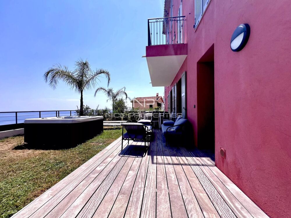 Superbe appartement vue mer à Théoule-sur-Mer.