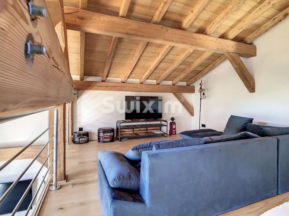 Chalet récent à vendre à Demi Quartier.