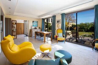  Maison à vendre 10 pièces 270 m²