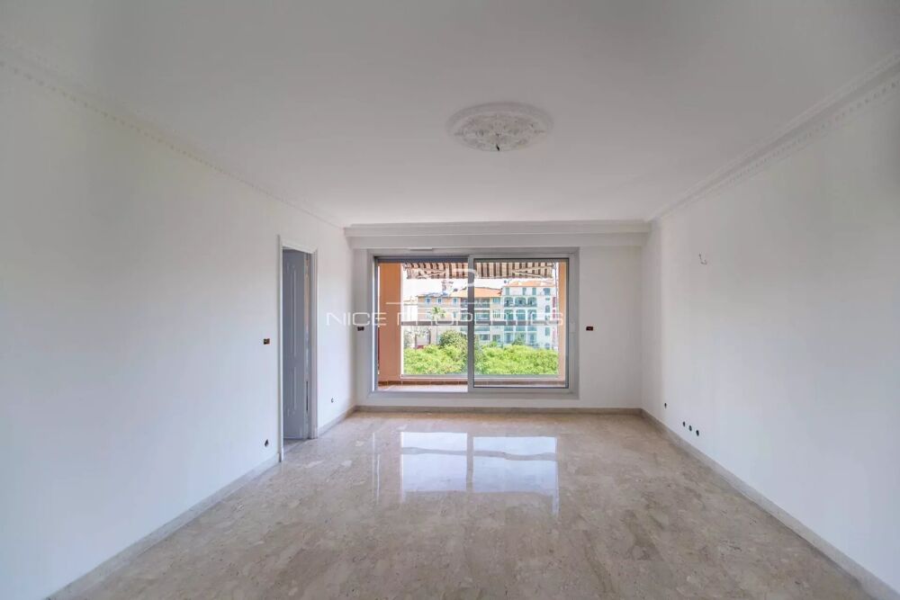 Vente Appartement Nice Coulée Verte, superbe 2 pièces rénové avec terrasse et vue Nice