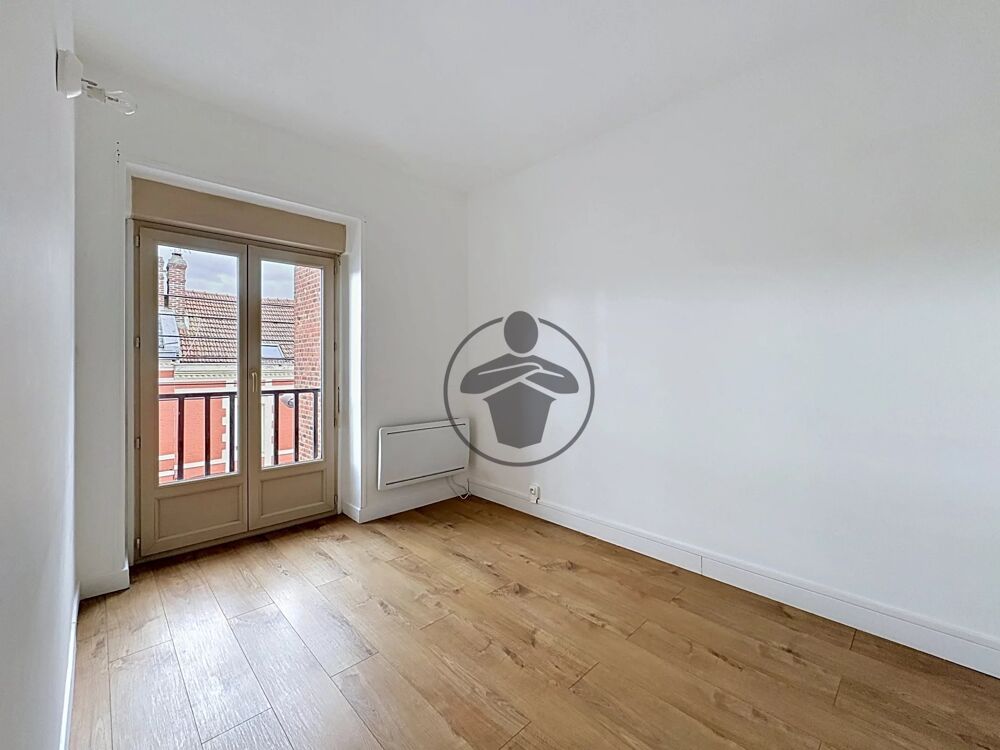 Location Appartement À louer : Dans immeuble rénové Saint-quentin