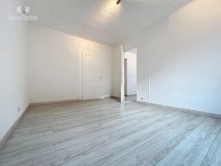 Appartement à louer 2 pièces 43 m²