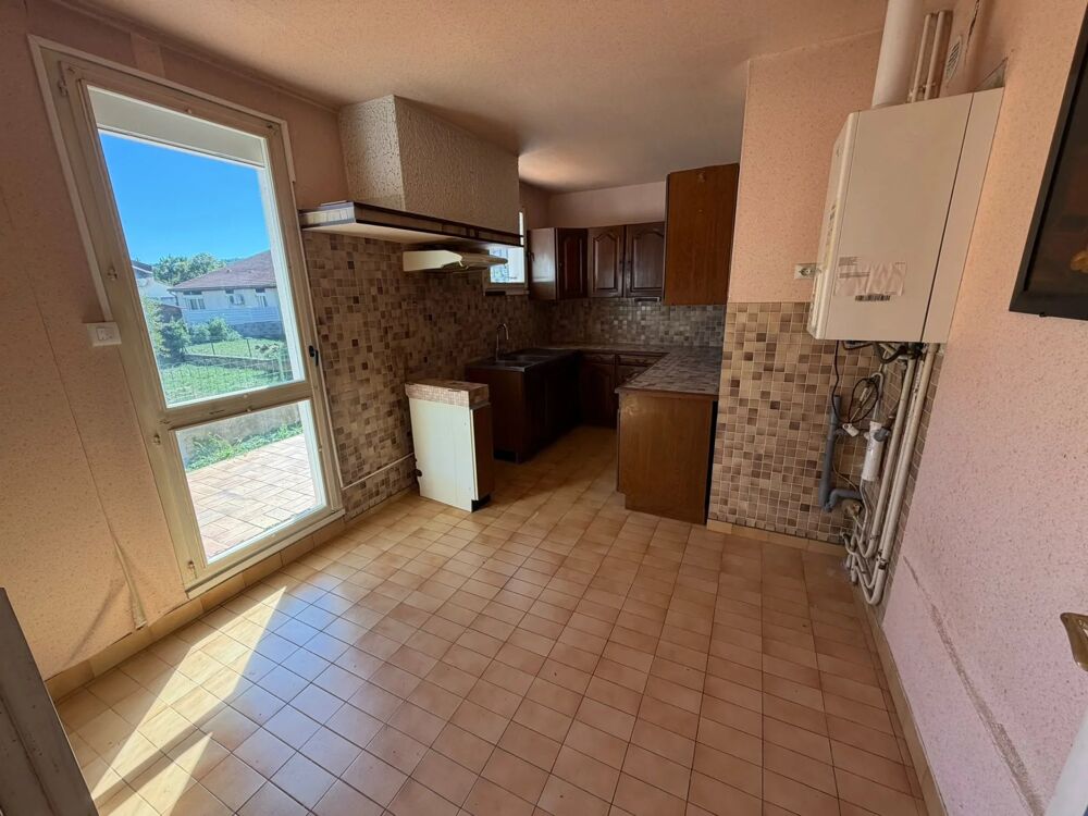 Vente Maison Maison de plain-pied avec jardin et garage Blanzat