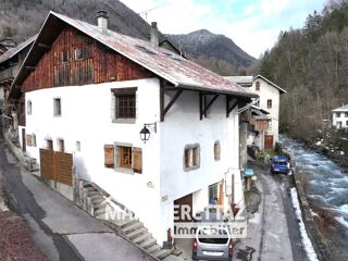  Maison  vendre 8 pices 185 m