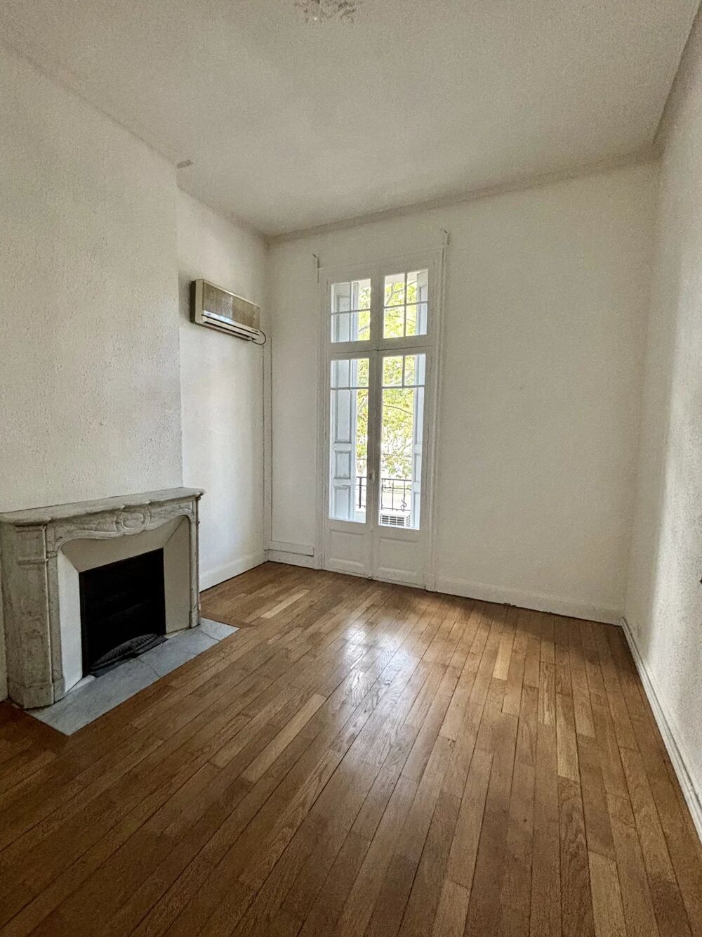 Vente Appartement Appartement avec terrasse - Immeuble bourgeois hypercentre Perpignan