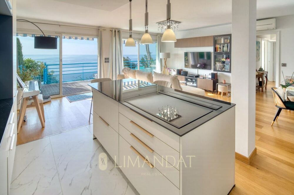 � vendre  Appartement Roquebrune-Cap-Martin (06190)