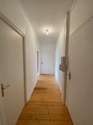  Appartement � louer 2 pi�ces 55 m�