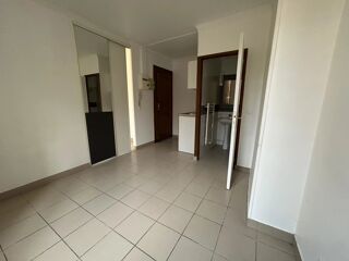  Appartement à louer 1 pièce 21 m²