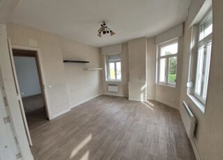  Appartement � louer 4 pi�ces 81 m�