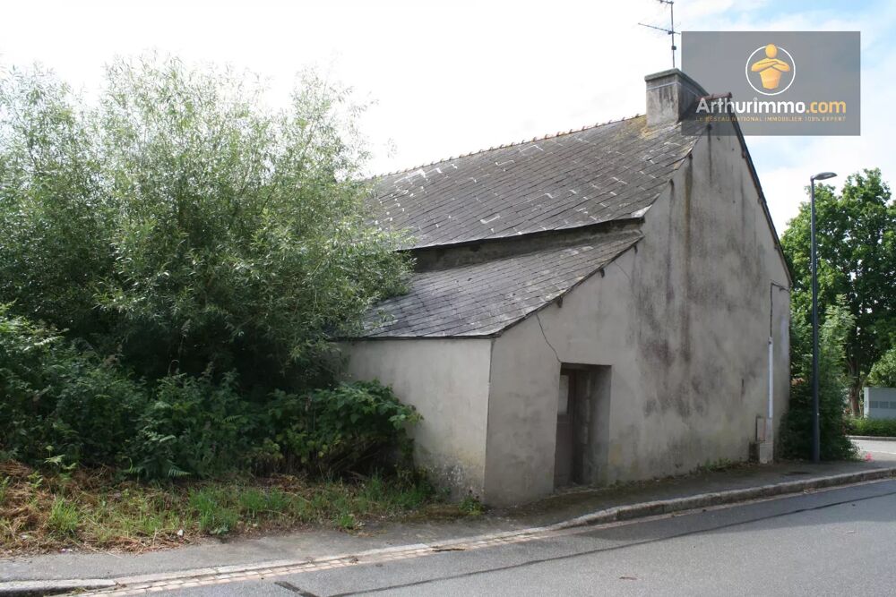 LANTILLAC MAISON A RENOVER AVEC TERR. 620 M²