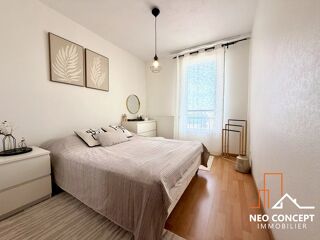  Appartement à vendre 4 pièces 82 m²