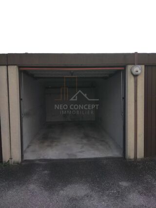  Parking / Garage � vendre 