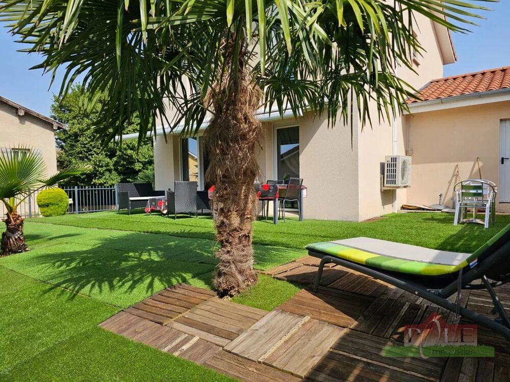 REVENTIN VAUGRIS, Villa T4 de 88 m², 2014 avec Jardin.