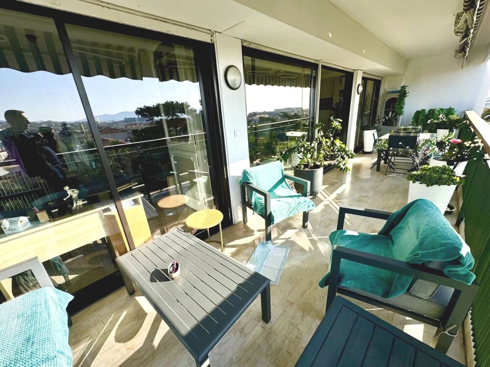 Vente Appartement Cannes Vente vaste 3 pièces vue mer proche centre Cannes