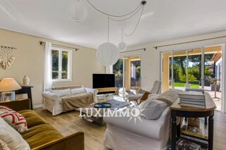  Maison � vendre 8 pi�ces 235 m�