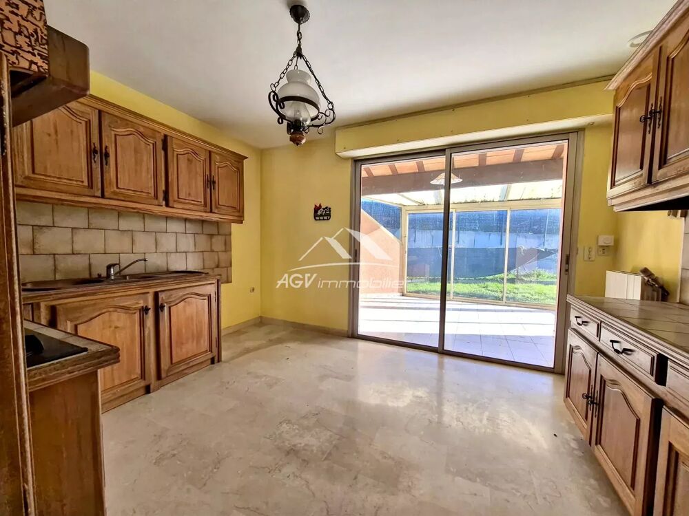 Vente Maison Maison trois chambres, garage , terrain 1200 m� Al�s