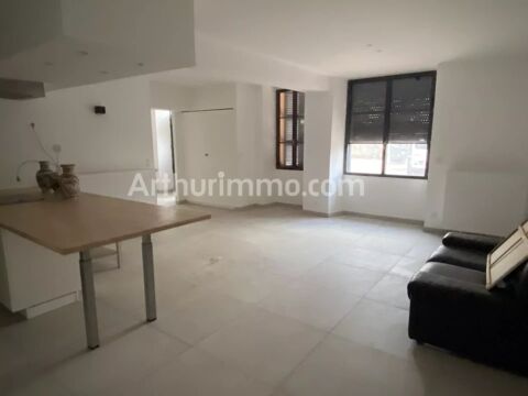   CENTRE-VILLAGE Appartement - 5 pice(s) - 109 m