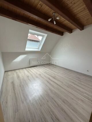 Appartement à louer 3 pièces 74 m²