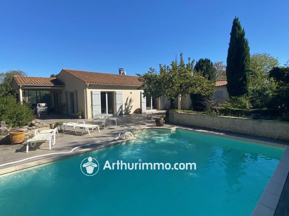 Vente Maison Belle maison de 191 m² avec piscine à Aulnay Aulnay