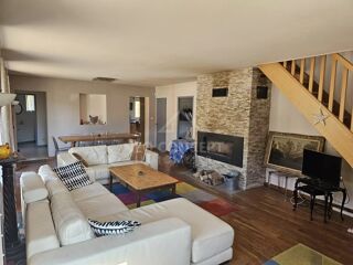  Maison à vendre 7 pièces 204 m²