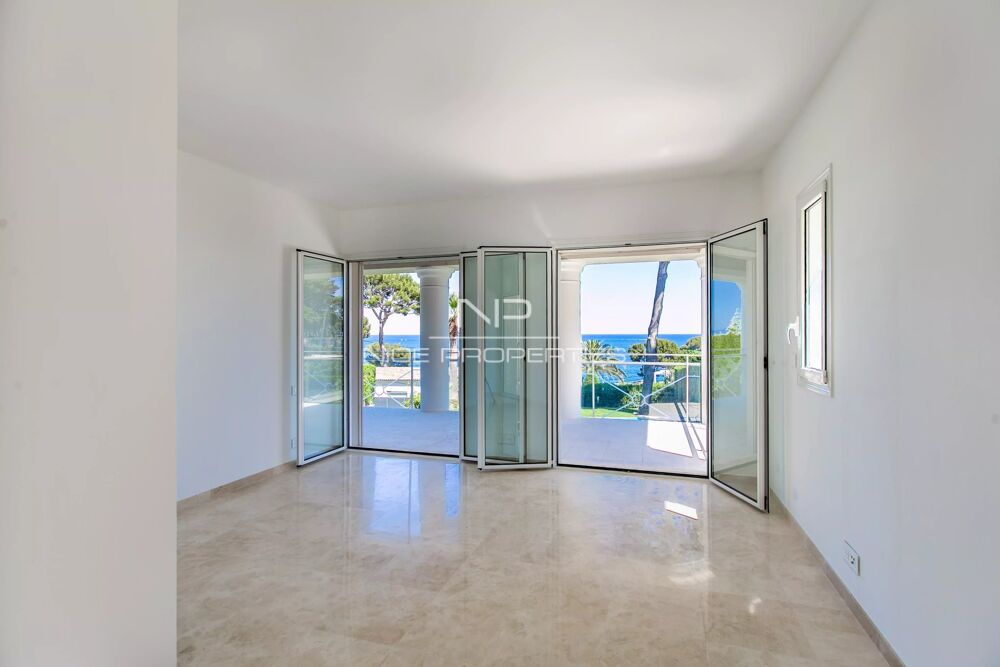 � vendre  Villa Antibes (06600)