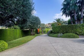  Villa � vendre 6 pi�ces 310 m�