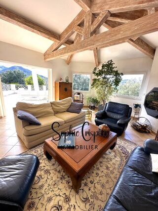  Maison à vendre 6 pièces 163 m²