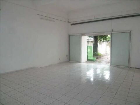 Commerce 800 97410 Saint-pierre