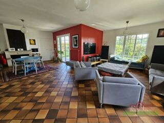  Maison à vendre 9 pièces 242 m²