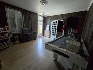  Maison  vendre 9 pices 270 m