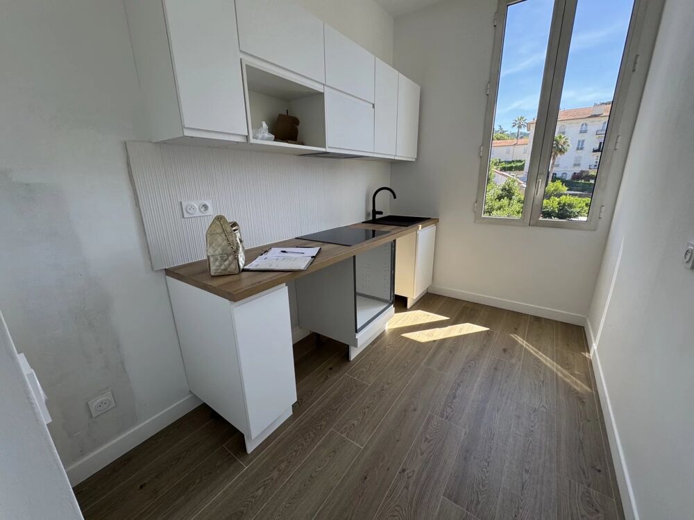 Vente Appartement Cannes vente 2 pièces au calme absolu dans maison bourgeoise Cannes