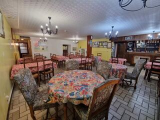  Immeuble à vendre 15 + pièces 764 m² Bourg-sainte-marie