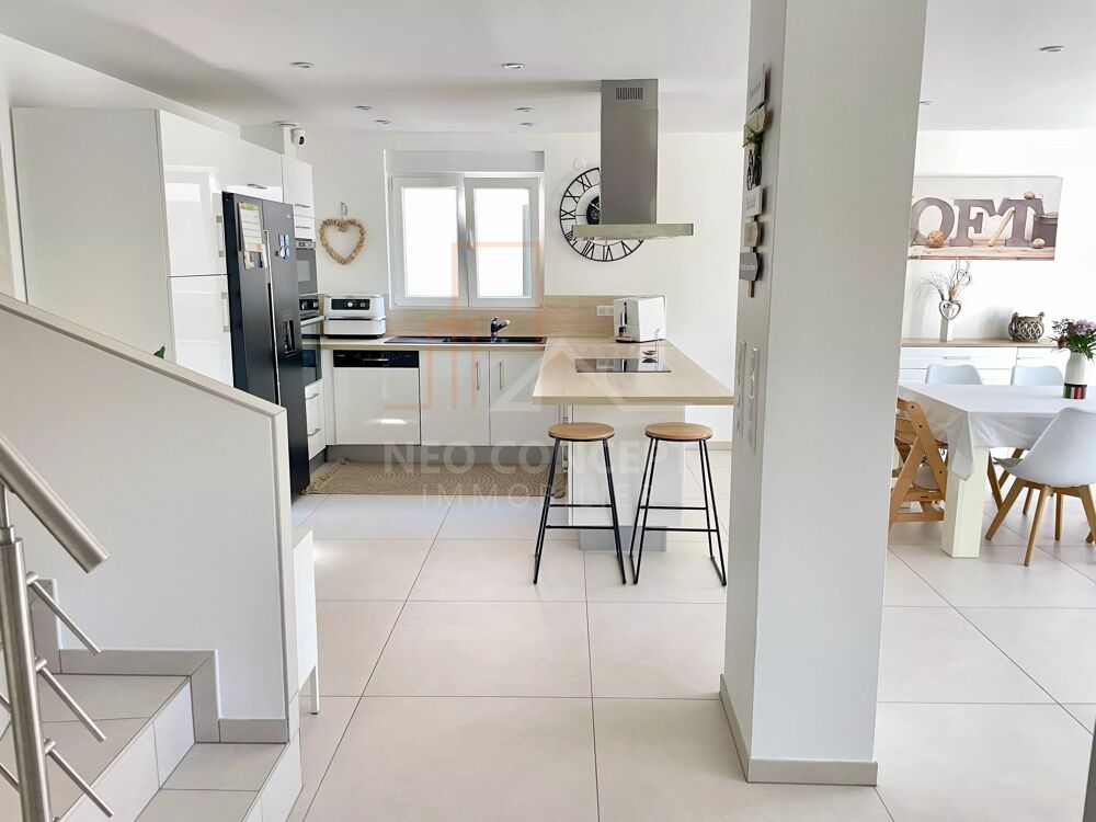 Maison de type 5/6 pièces de 118,16 m² habitables à MERKWILLER-P