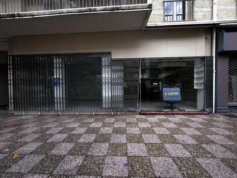 Local commercial 516 30100 Alès