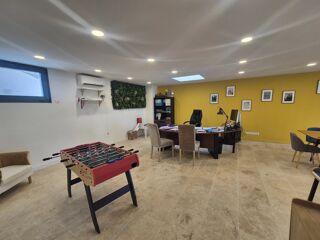  Appartement à louer 4 pièces 106 m²