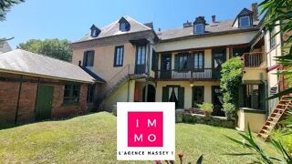  Immeuble  vendre 15 + pices 298 m