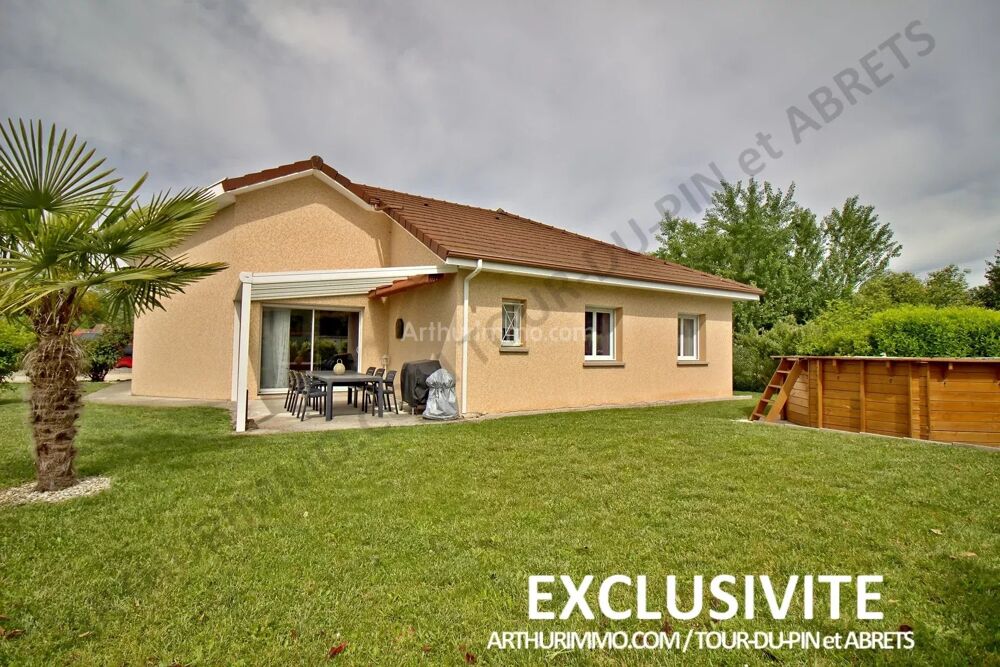 Plain-Pied, 4 chambres, au calme avec piscine.