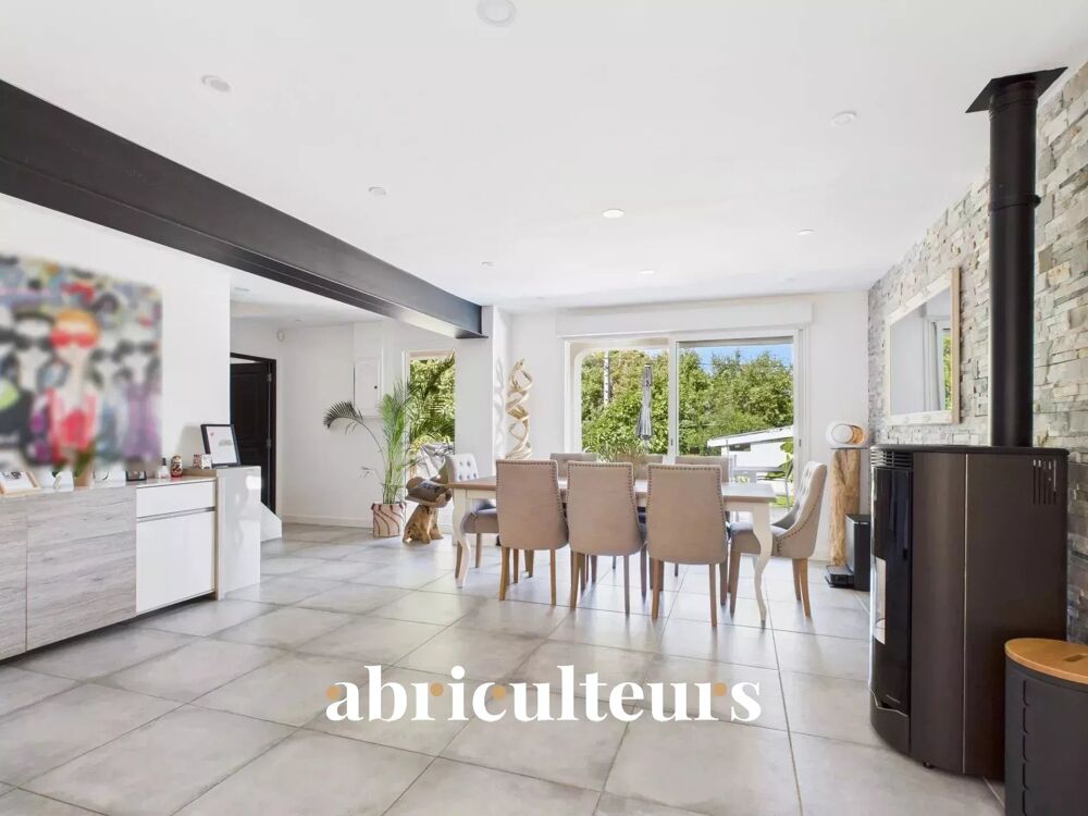 � vendre  Villa Callian (83440)