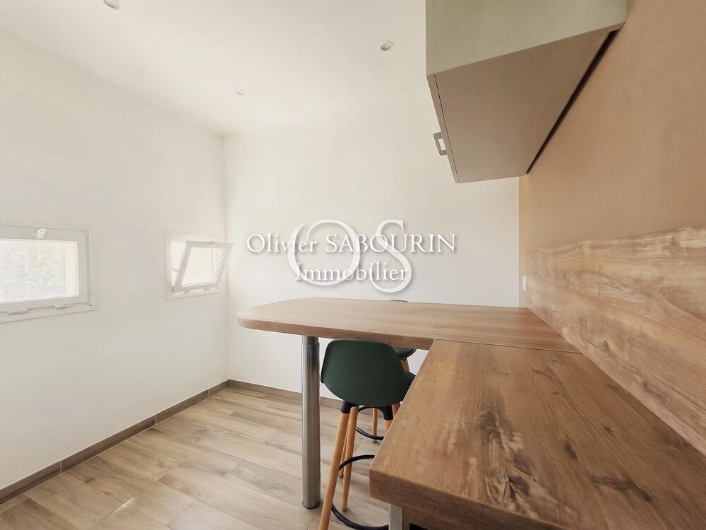 Vente Appartement T3 traversant au Dernier étage et garage Saint-raphaël