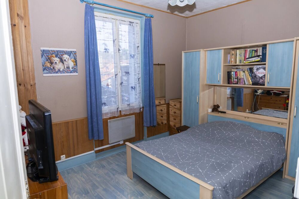 Vente Immeuble Neuvy sur Barangeon - Centre -Ville : Immeuble commercial Neuvy-sur-barangeon