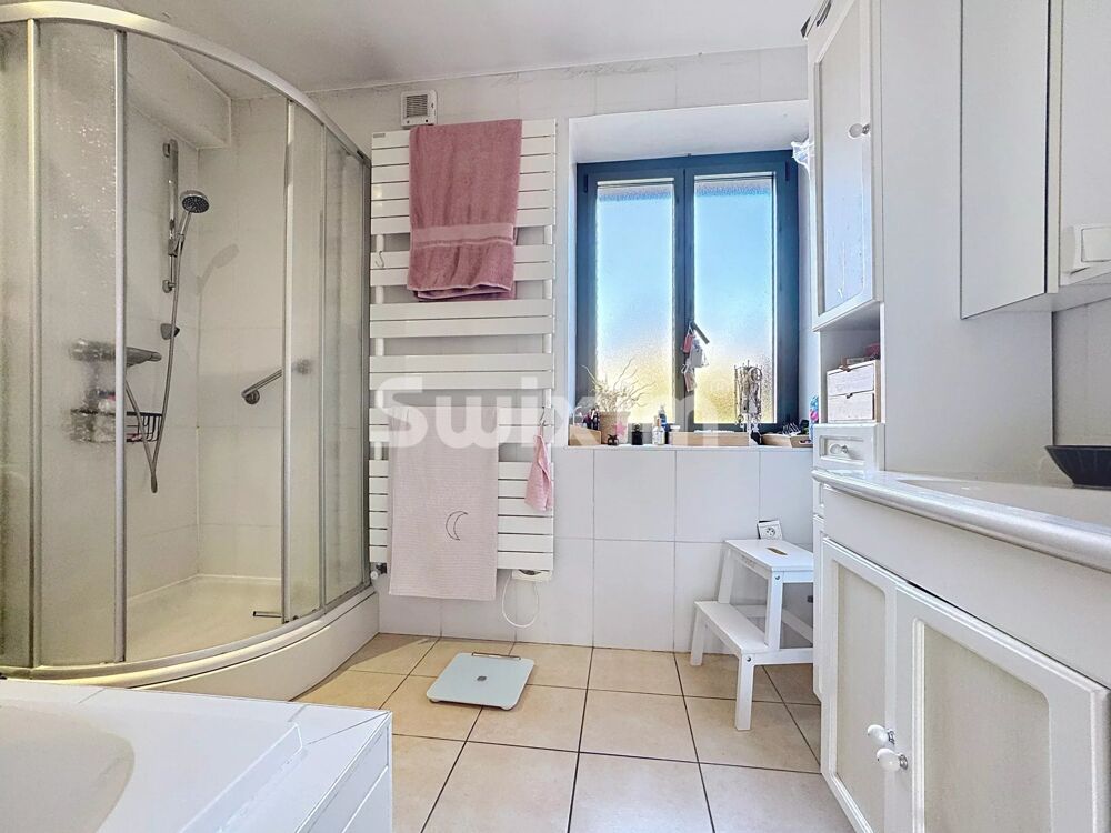 � vendre  Maison Saint-Genis-Pouilly (01630)