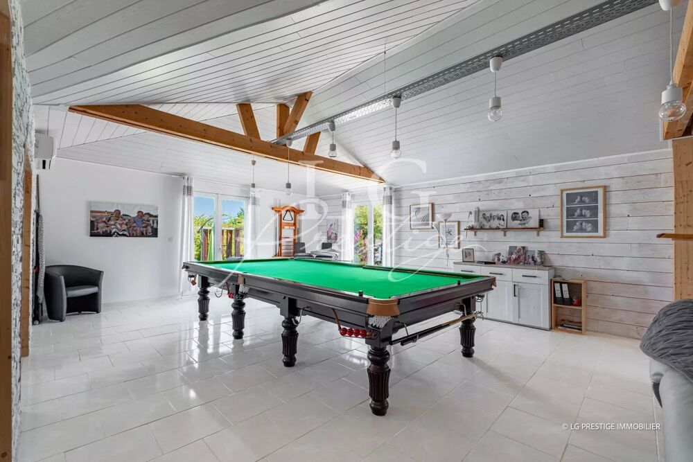 Vente Maison Villa de plain-pied avec piscine avec 5 000 m² de terrain Fayence