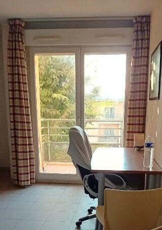 Location Appartement Charmant studio 21m² avec terrasse et parking Biot