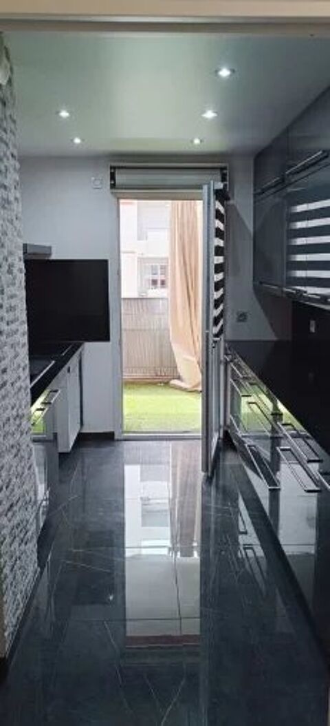  Appartement  louer 4 pices 80 m