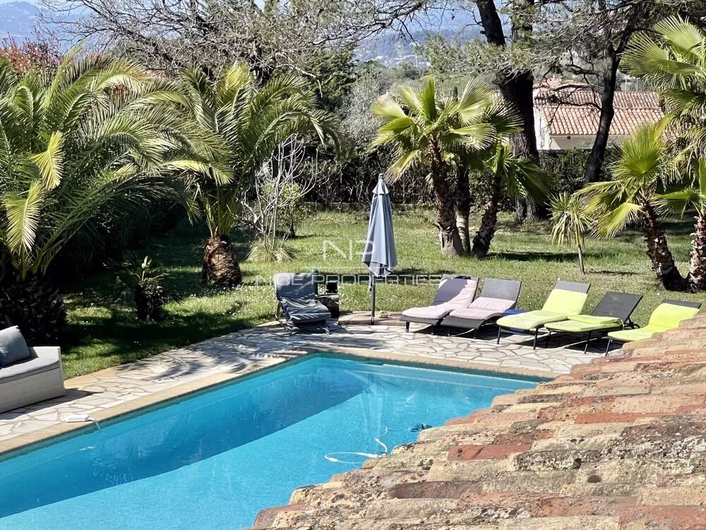 Vente Maison possibilité d'agrandissement pour cette villa provençale sur un Cannes