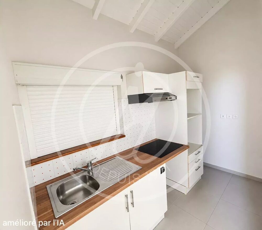Vente Appartement À VENDRE Appartement F3 en duplex au Gosier, 230 000 euros Le gosier
