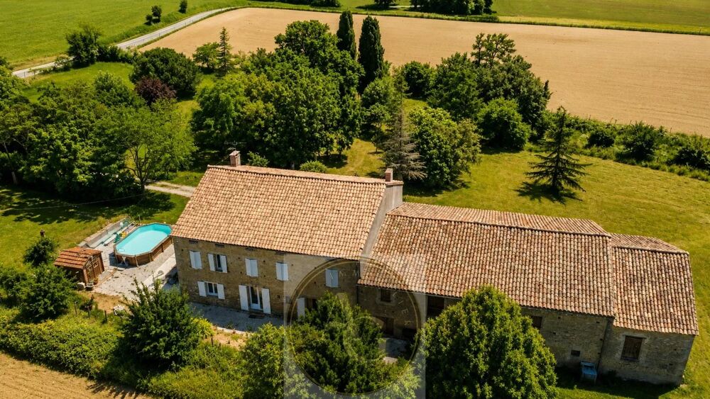 Propriété T7 de 273m² sur 1,2 ha proche Toulouse