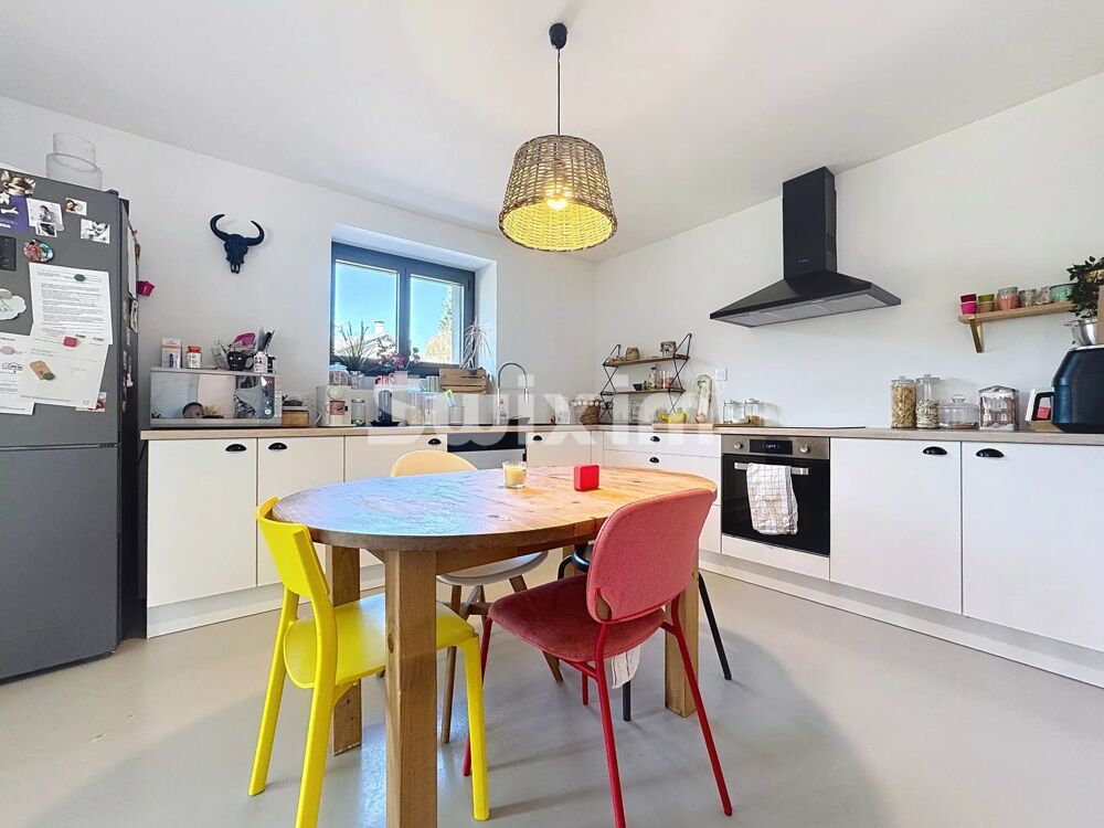 � vendre  Maison Saint-Genis-Pouilly (01630)