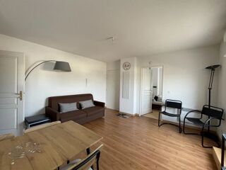  Appartement à louer 2 pièces 36 m²