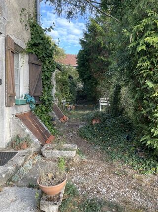 Vente Maison Maison de village avec jardin Faverolles